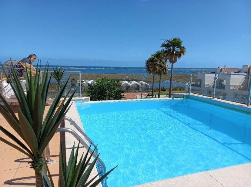 Ria - Jasmine - Pool, Jacuzzi & Sea Views Villa Fuseta