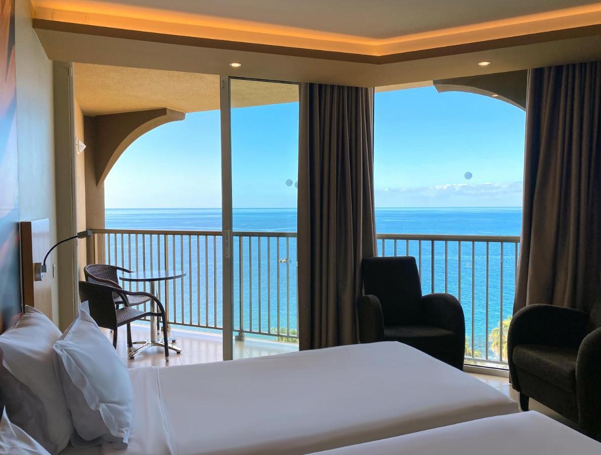 The Views Oasis Hotel