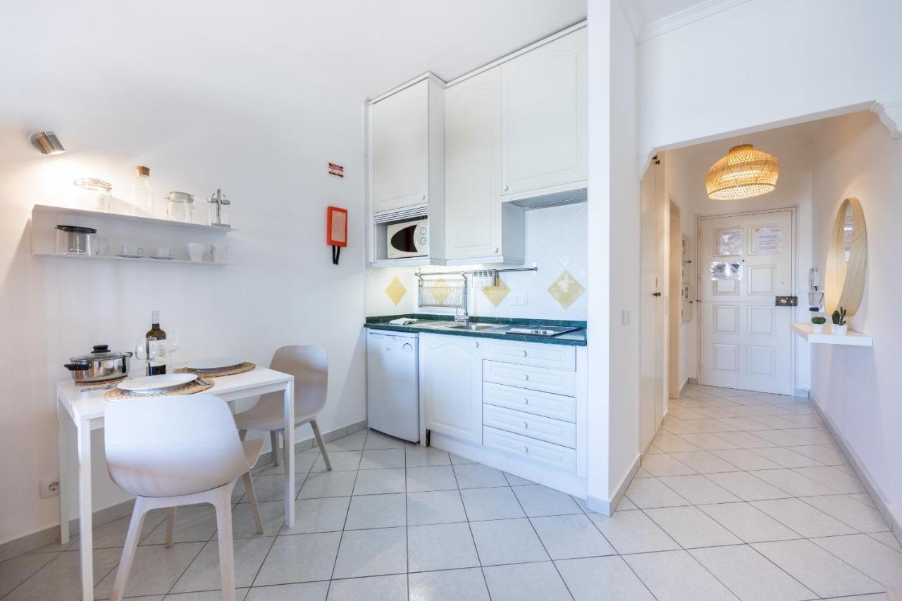 Apartment Studio Marina View By Seewest Lagos