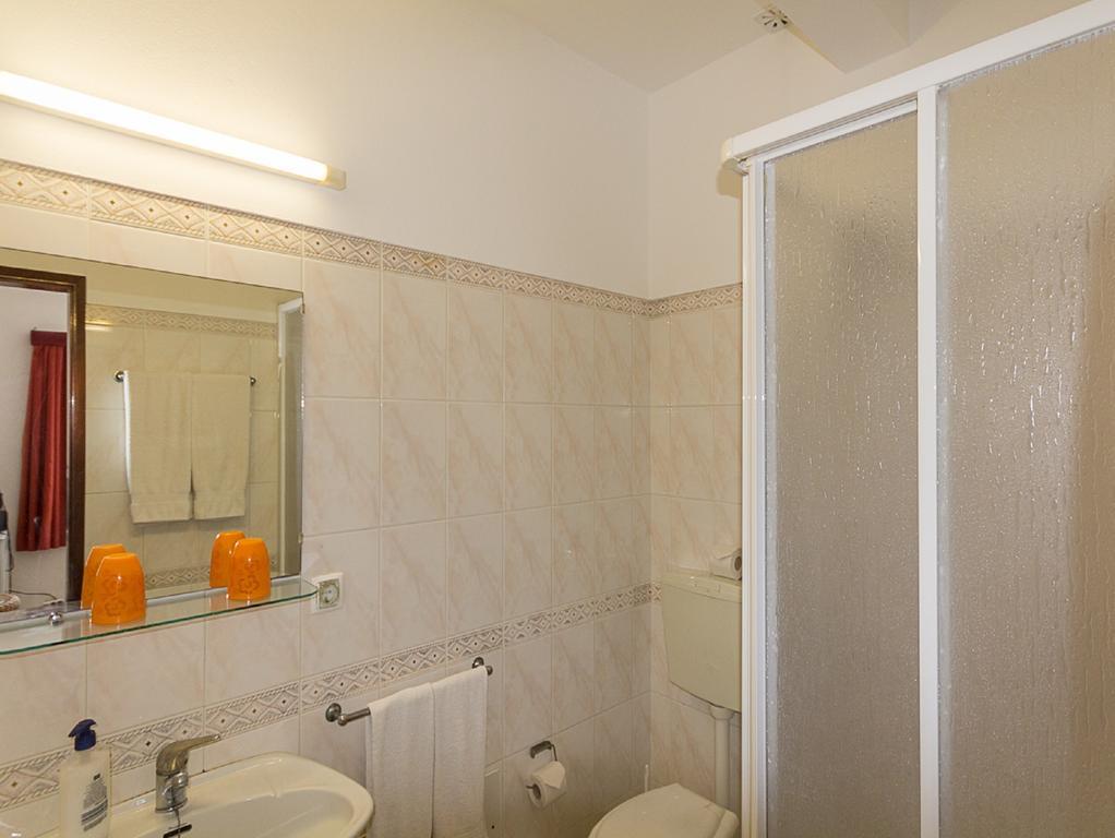 Mareta Guest house *