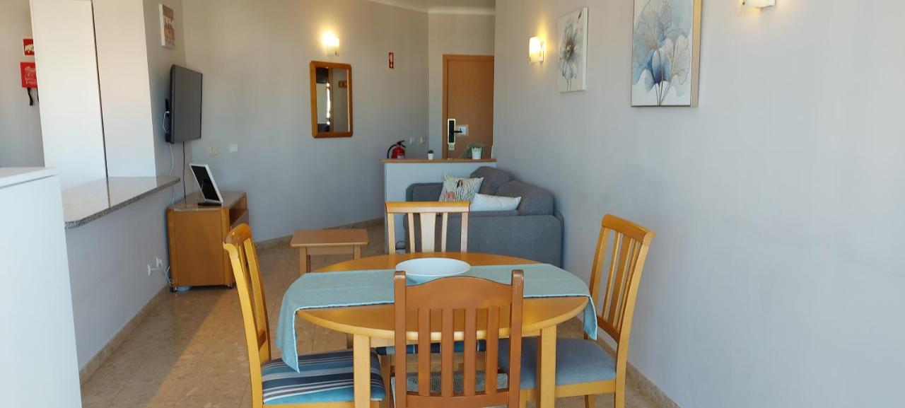 Big's Flat - Clube Mar - Da Rocha Apartment *