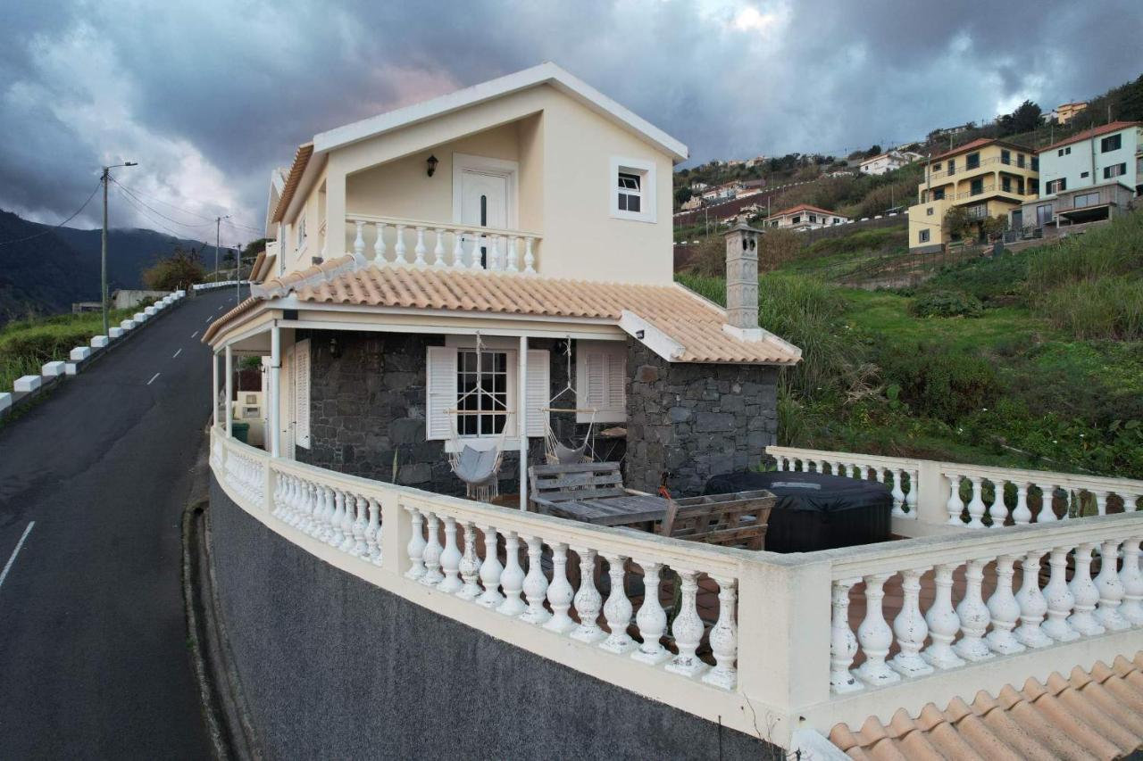 Levada Nova House * Ponta do Sol (Madeira)