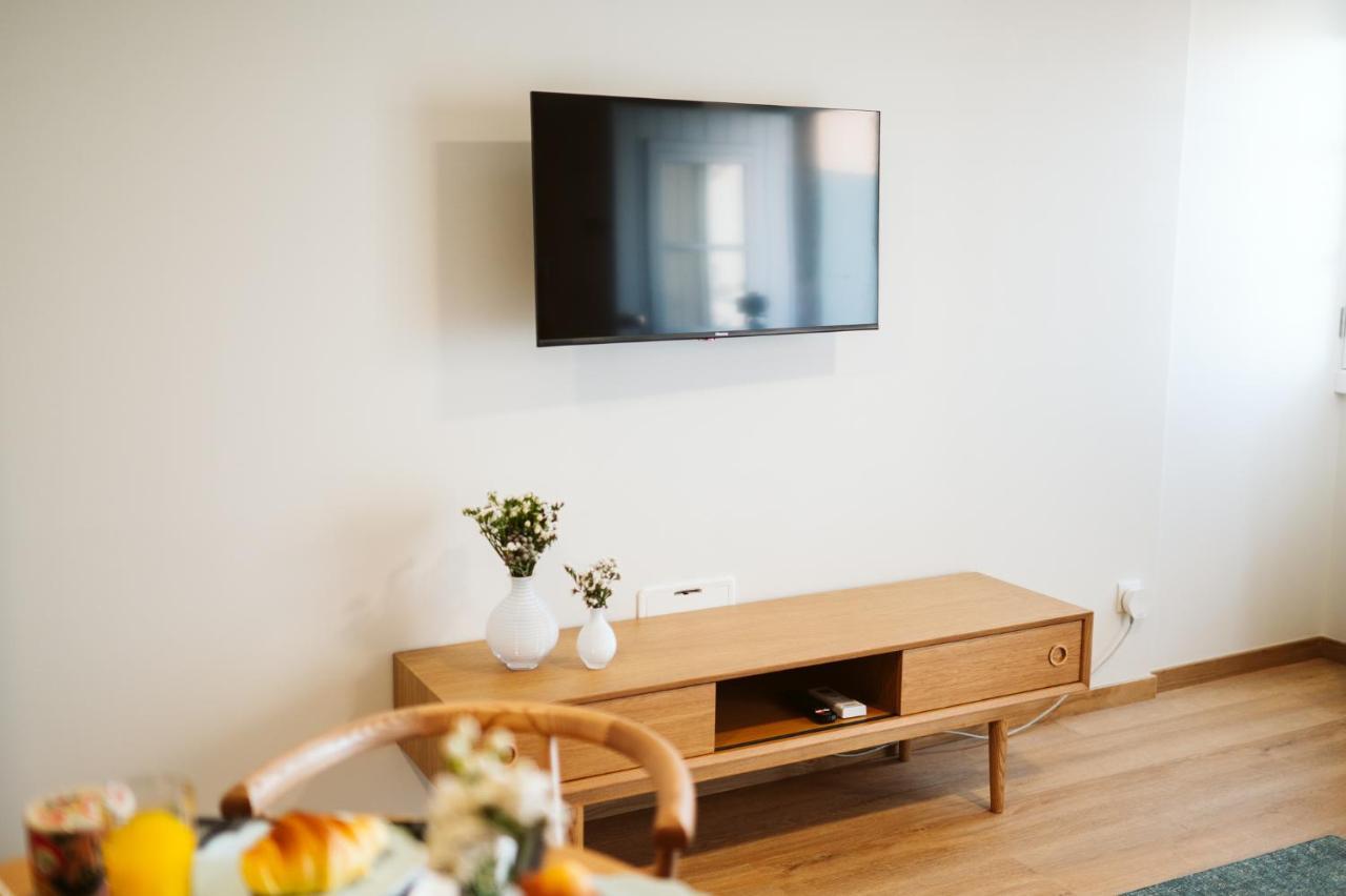 Apartment Casa Do Calhau - 1 Bedroom Sleeps 4 Camara de Lobos