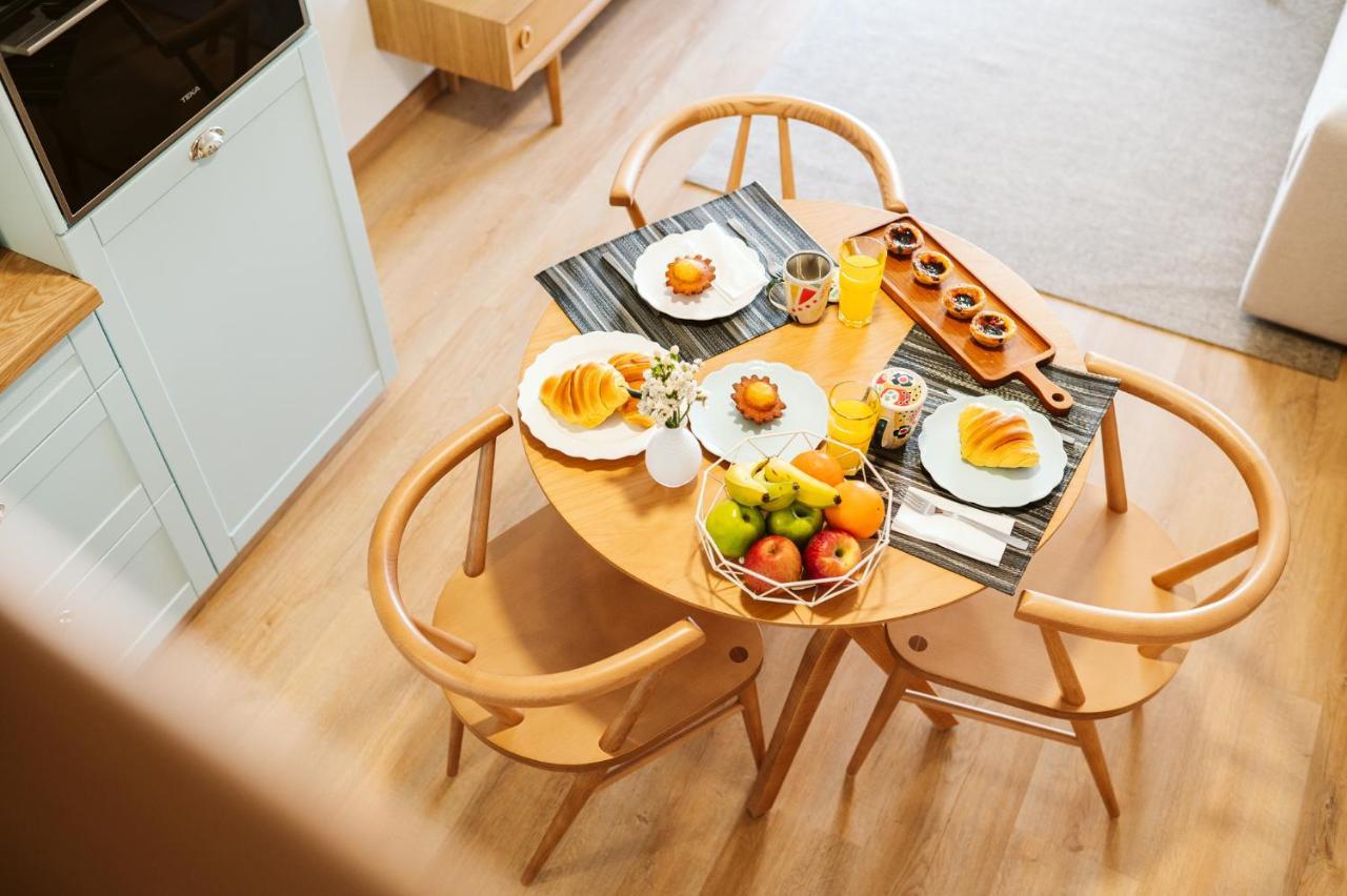Apartment Casa Do Calhau - 1 Bedroom Sleeps 4