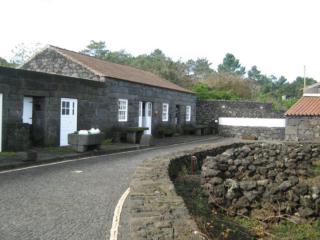 Guest house Alojamentos A Buraca