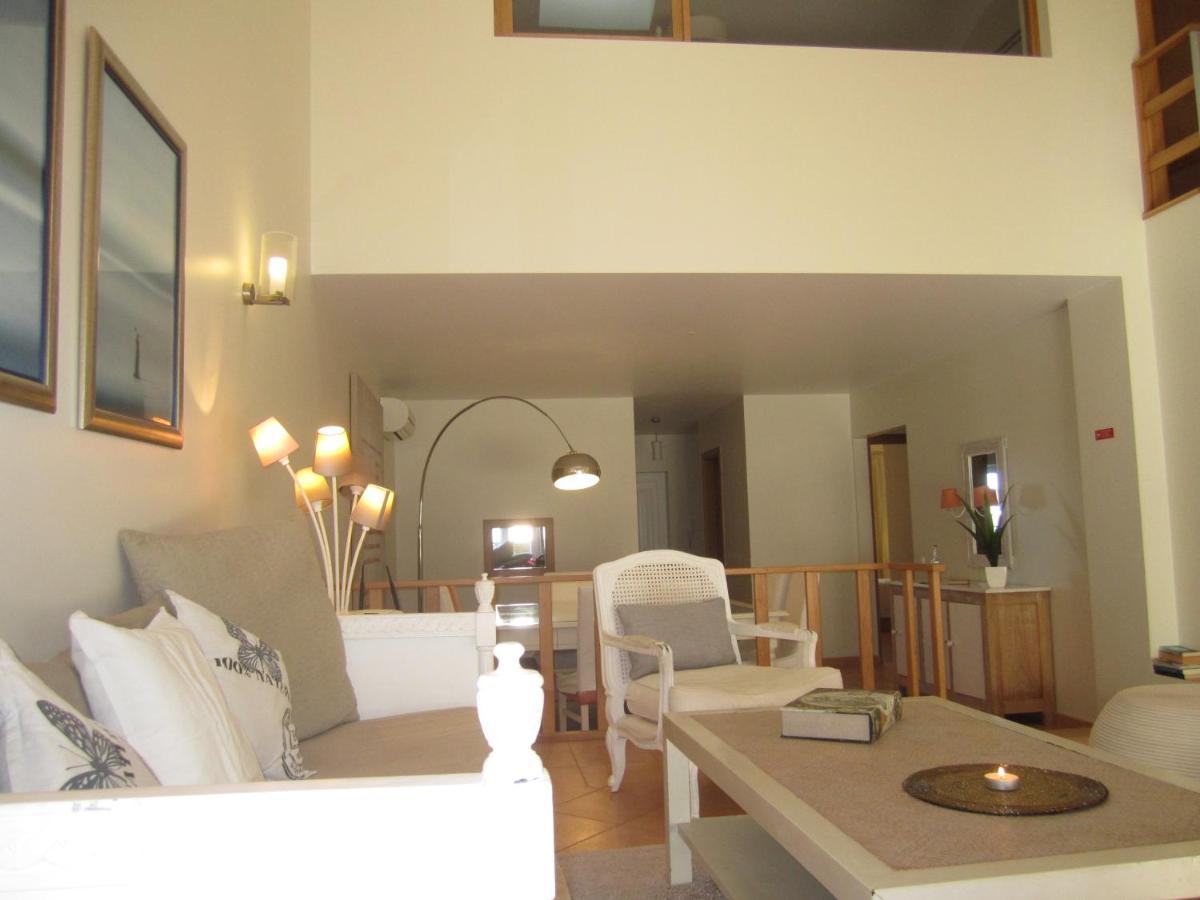 T3 Com Jardim * Sagres