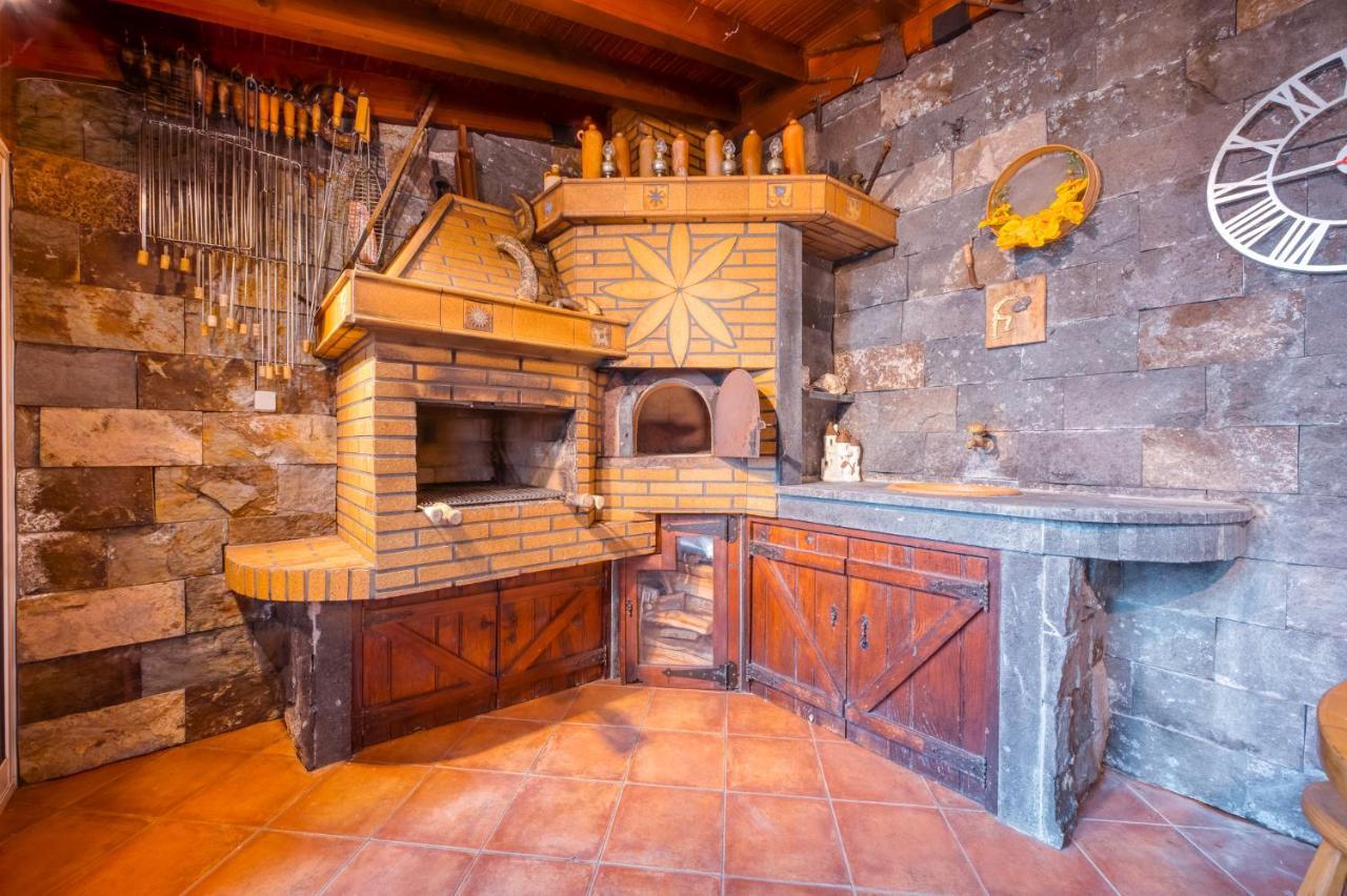 Villa Palm Tree House By Amazing Madeira Câmara de Lobos