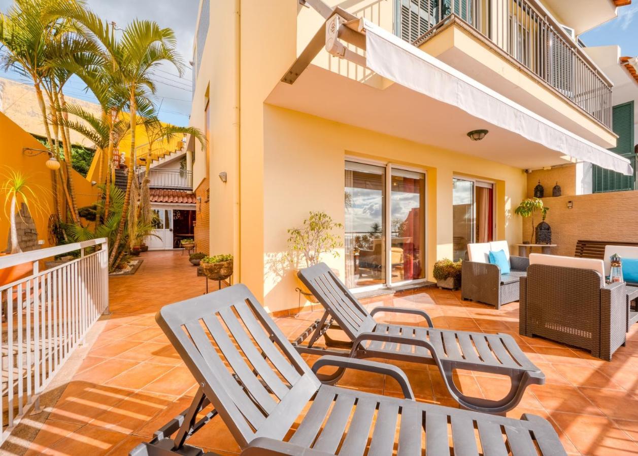 Villa Palm Tree House By Amazing Madeira Câmara de Lobos