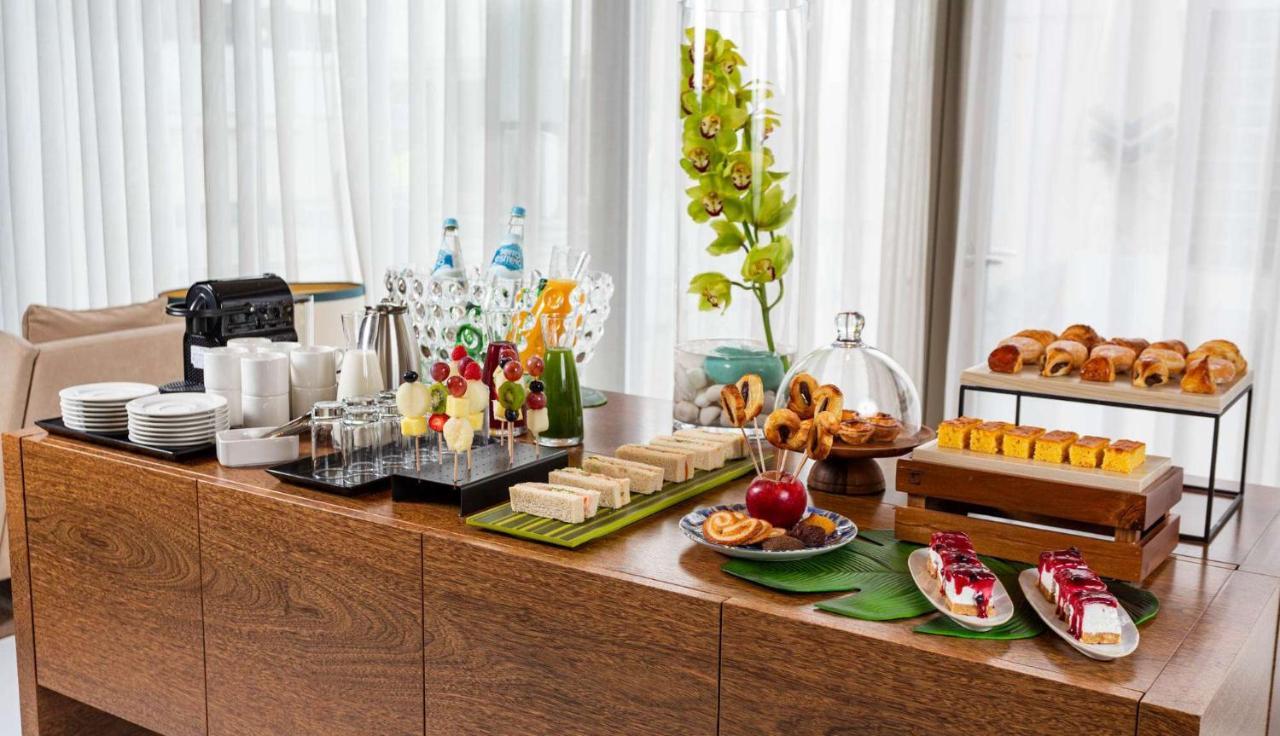 Nh Dona Ines Hotel 4*