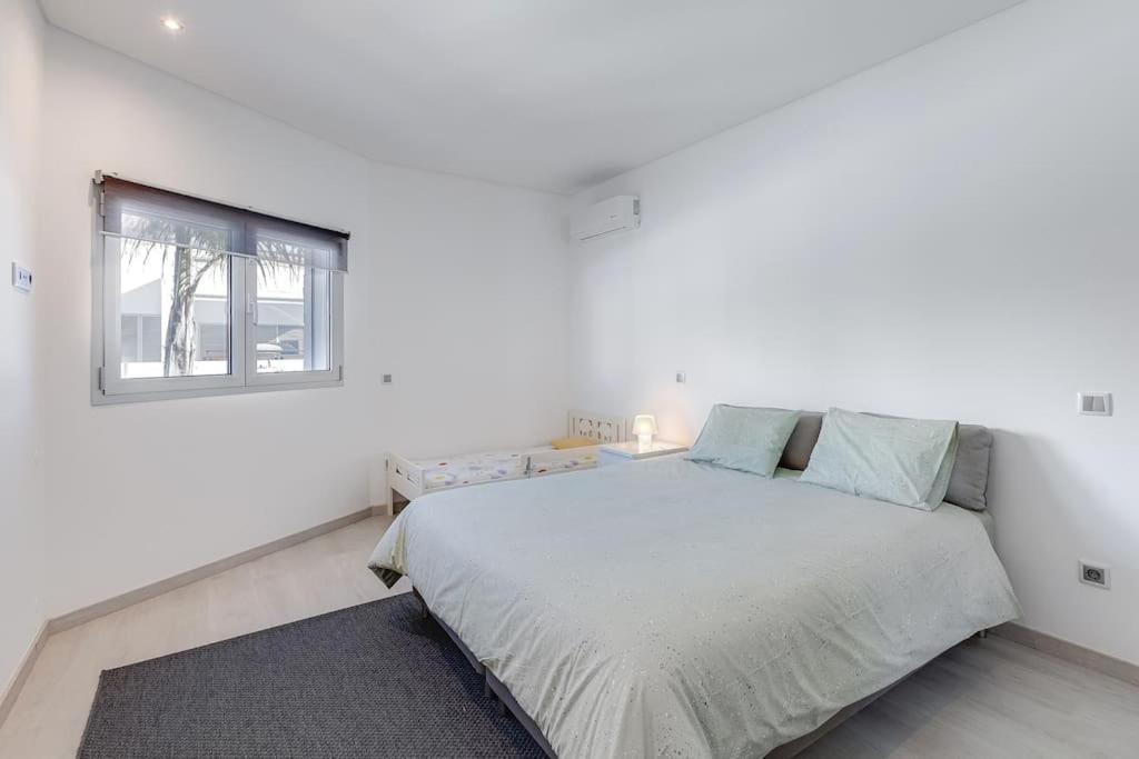 Limoeiro - Beautiful New Nestled In The Heart Of Gale * Guia (Faro)