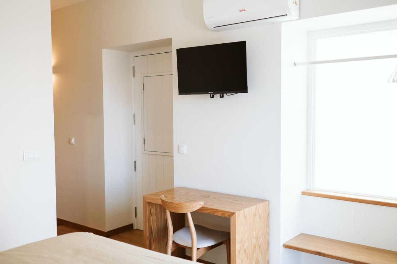 Apartment Casa Andorinhas - 1 Bedroom Sleeps 4 *
