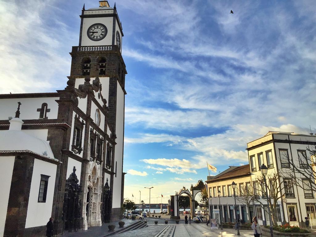Comercial Boutique 2* Ponta Delgada