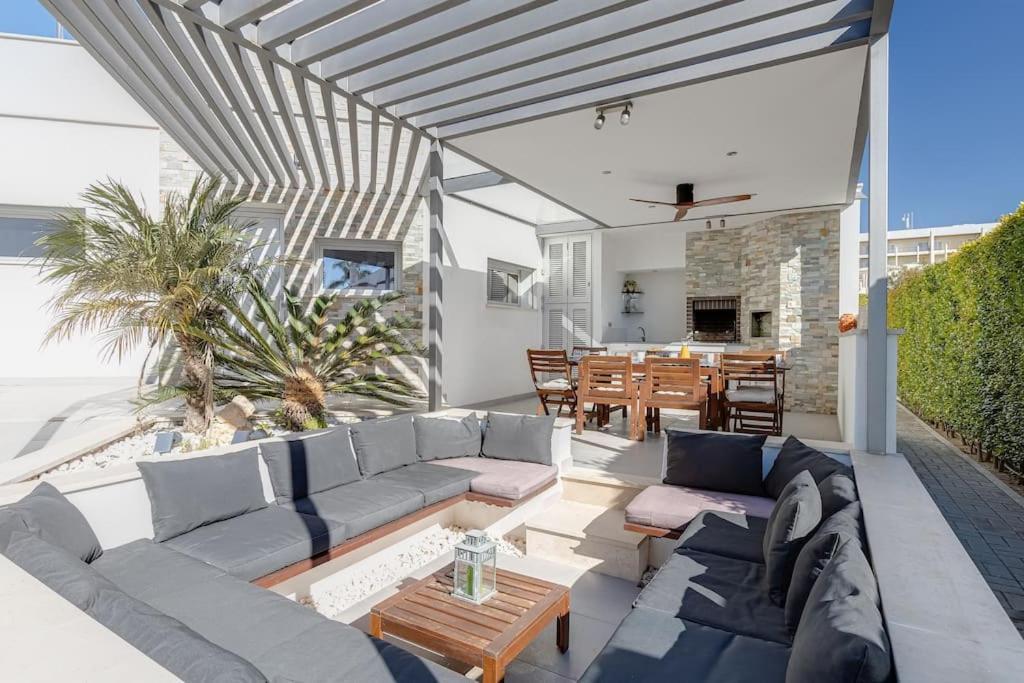 Villa Limoeiro - Beautiful New Nestled In The Heart Of Gale