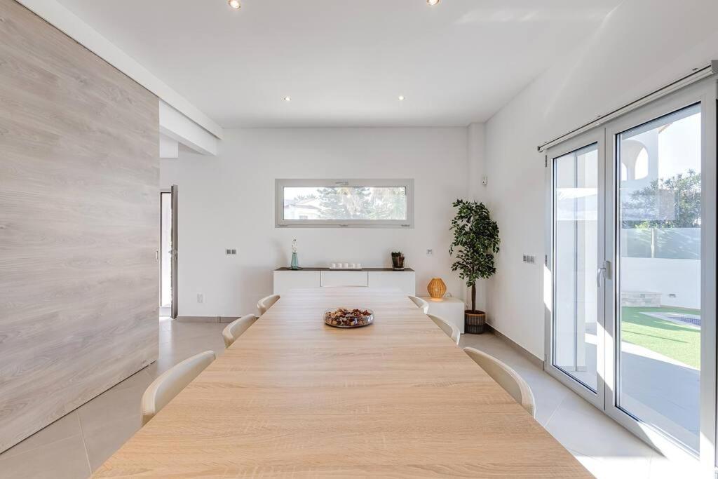 Limoeiro - Beautiful New Nestled In The Heart Of Gale Villa Guia (Faro)
