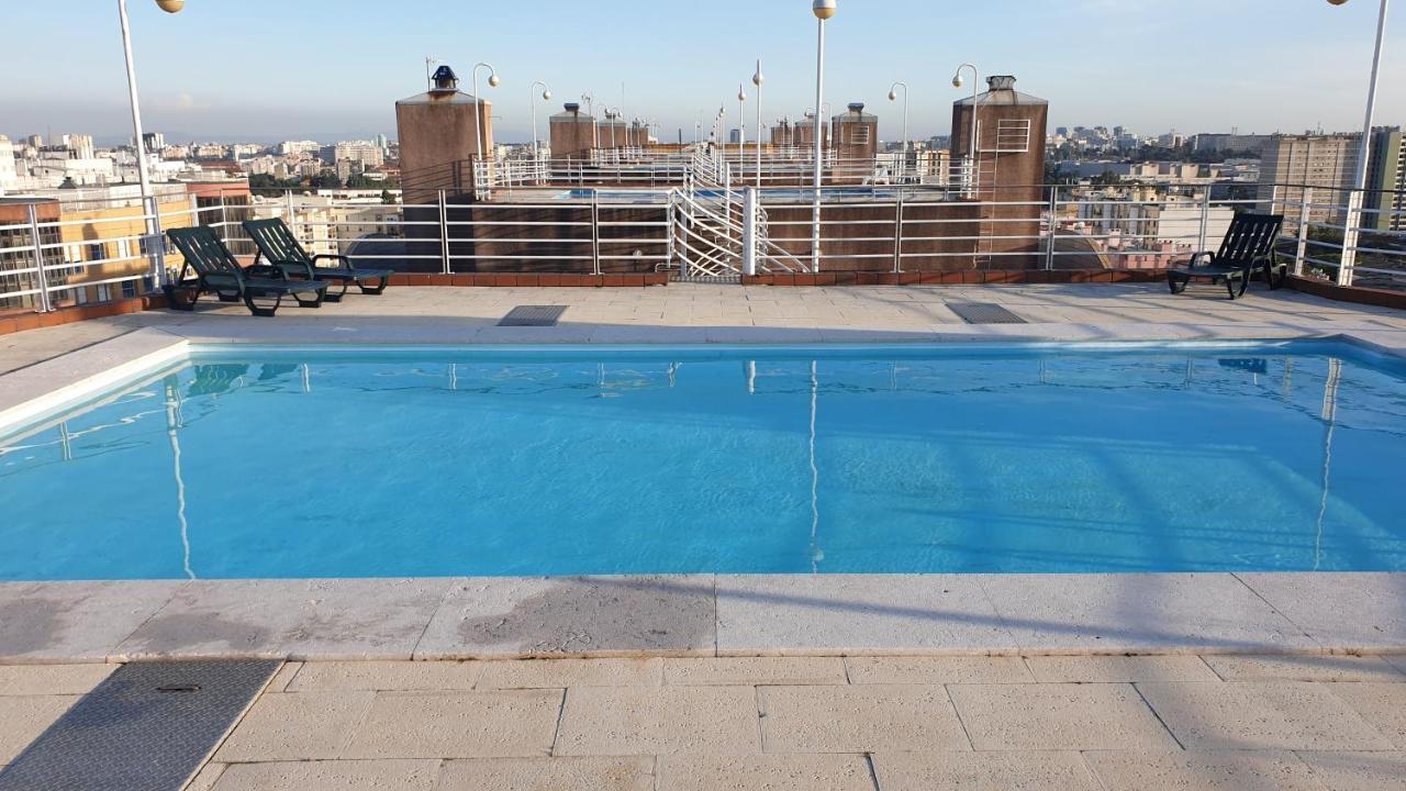 Apart Lisbon Pool Metro Garage *