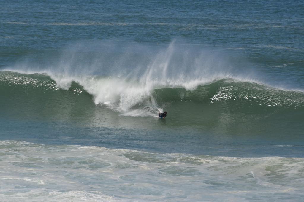 Ricardo Holidays At Nazare