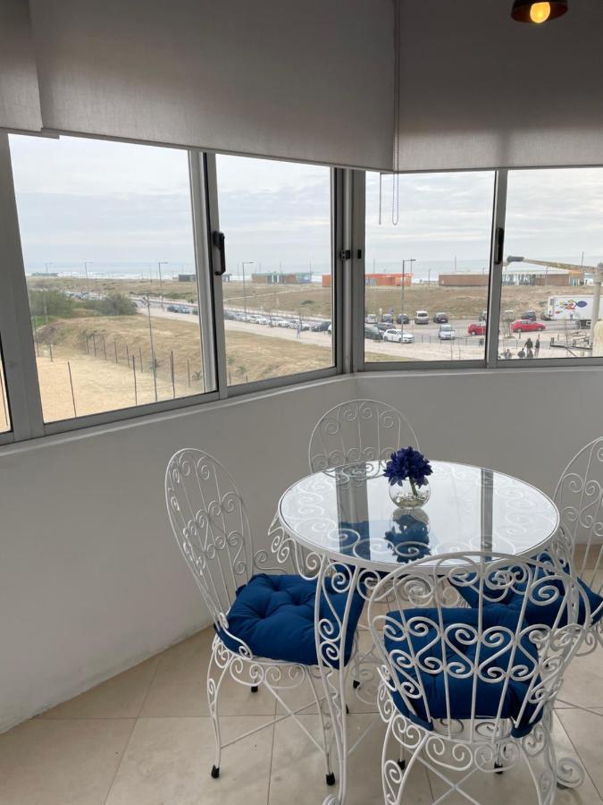 Apartment Relax - - Sea View