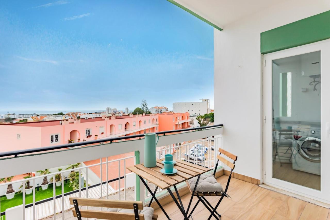 Sunny With Ocean Views * Cascais