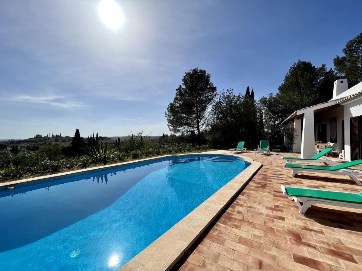 Villa Bellevue With Pool By Homing
