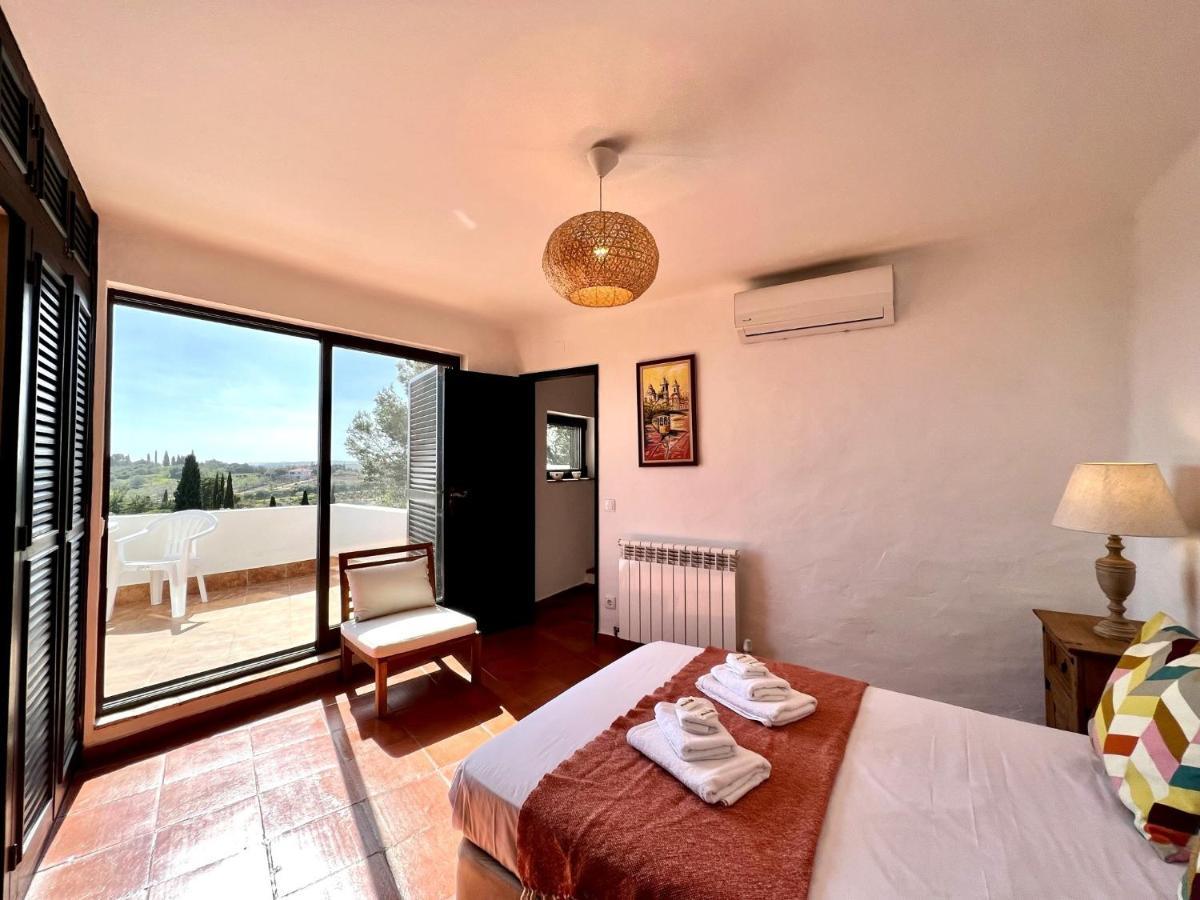 Villa Bellevue With Pool By Homing Portimao