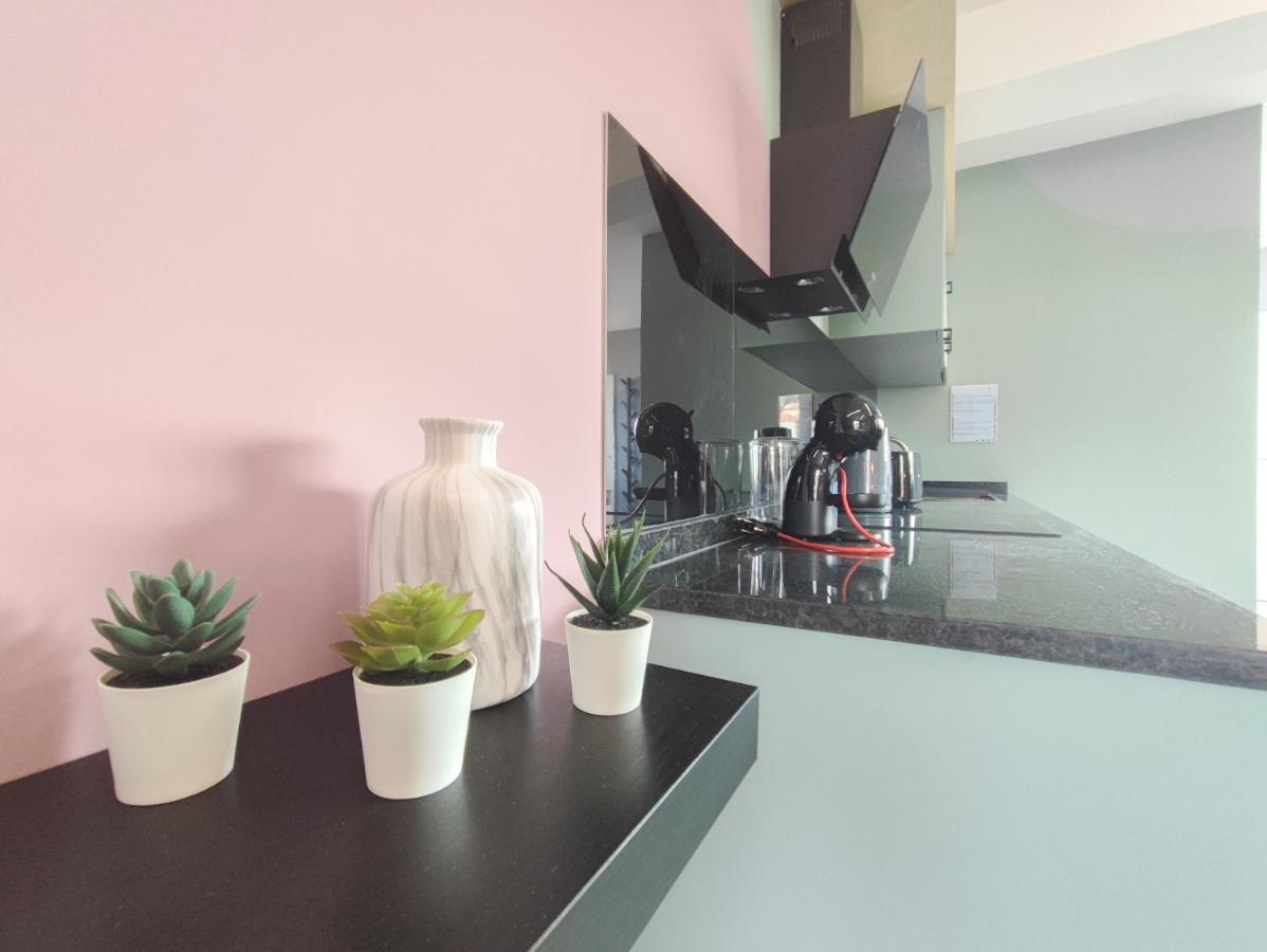 Appartement Social - Happiness *