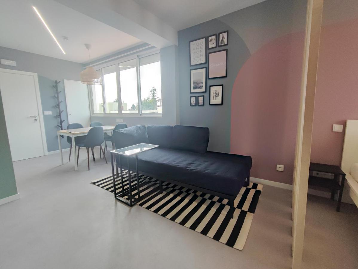 Apartment Social - Happiness