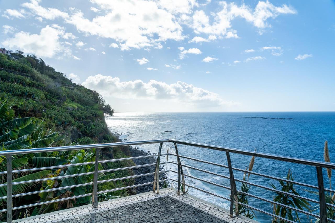 Infinite Ocean View 20m Above Ocean & *