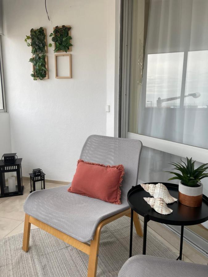 Relax - - Sea View Apartment