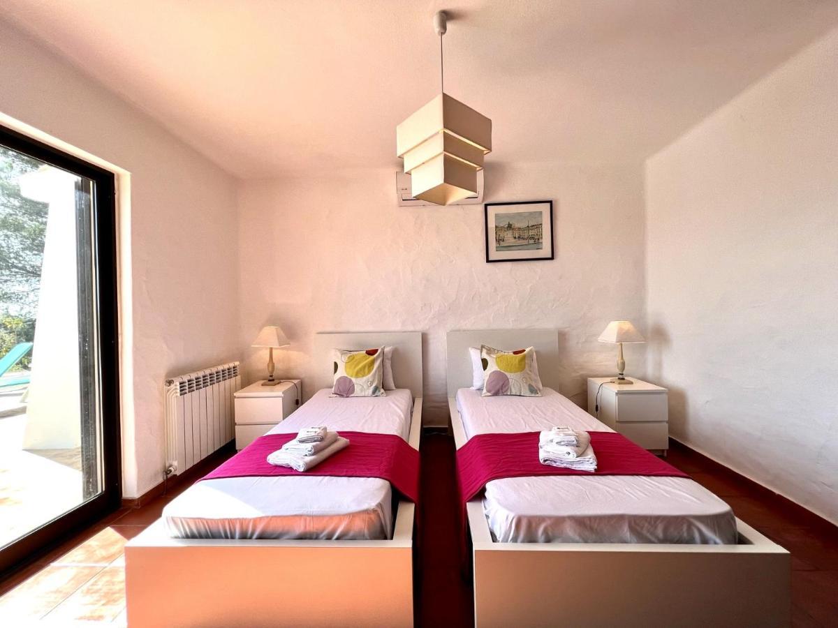 Villa Bellevue With Pool By Homing Portimao