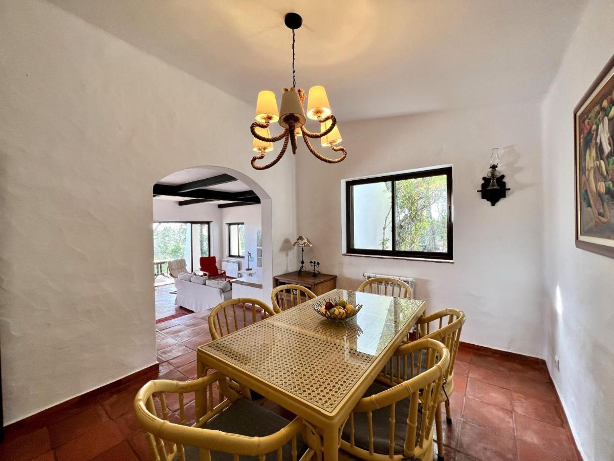 Villa Bellevue With Pool By Homing *