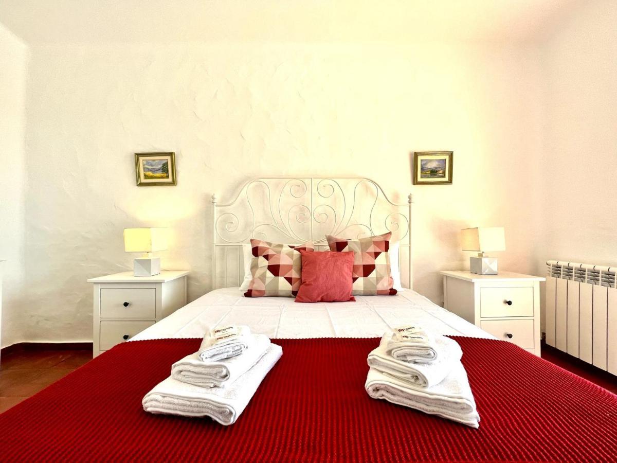 Villa Bellevue With Pool By Homing Portimao