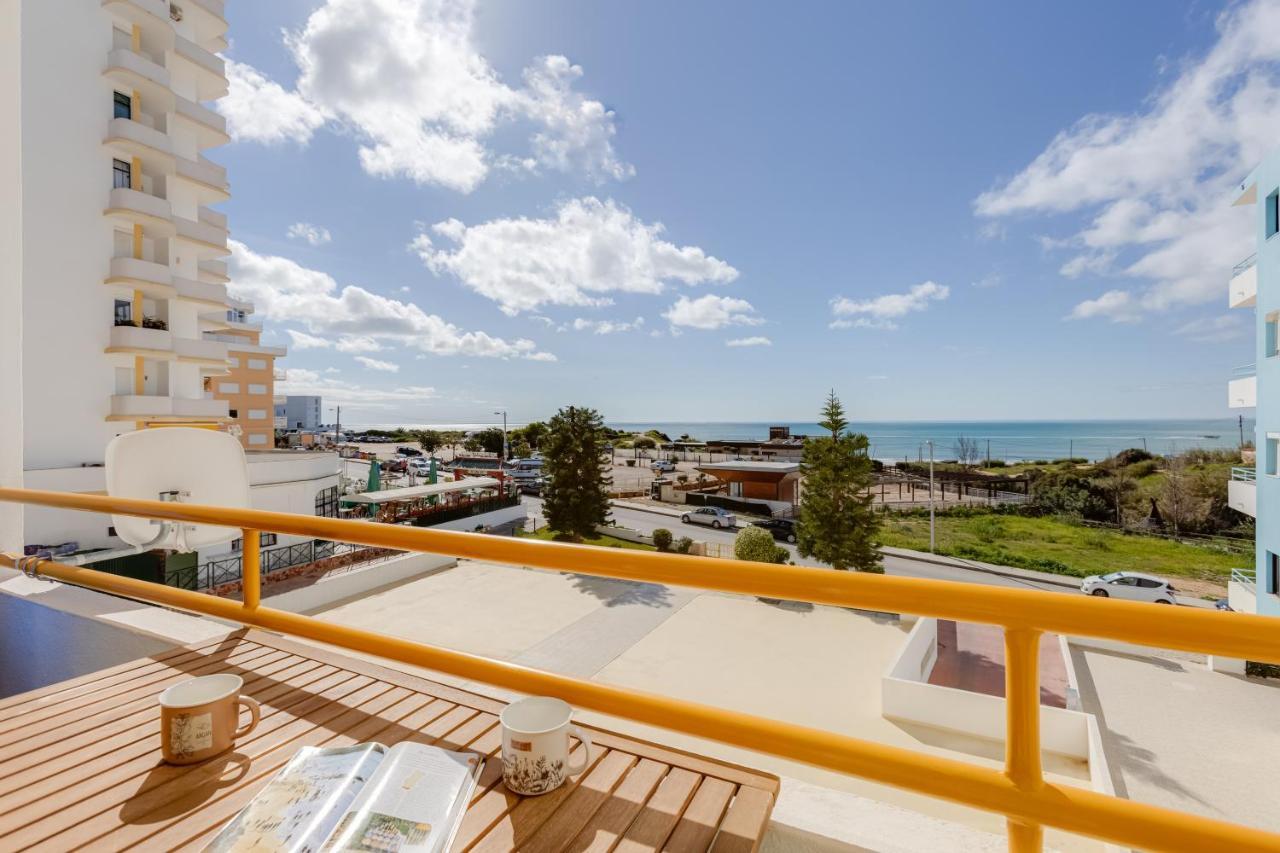 Max Crib - Seafront 2 Bedroom With Ac And Private Parking In