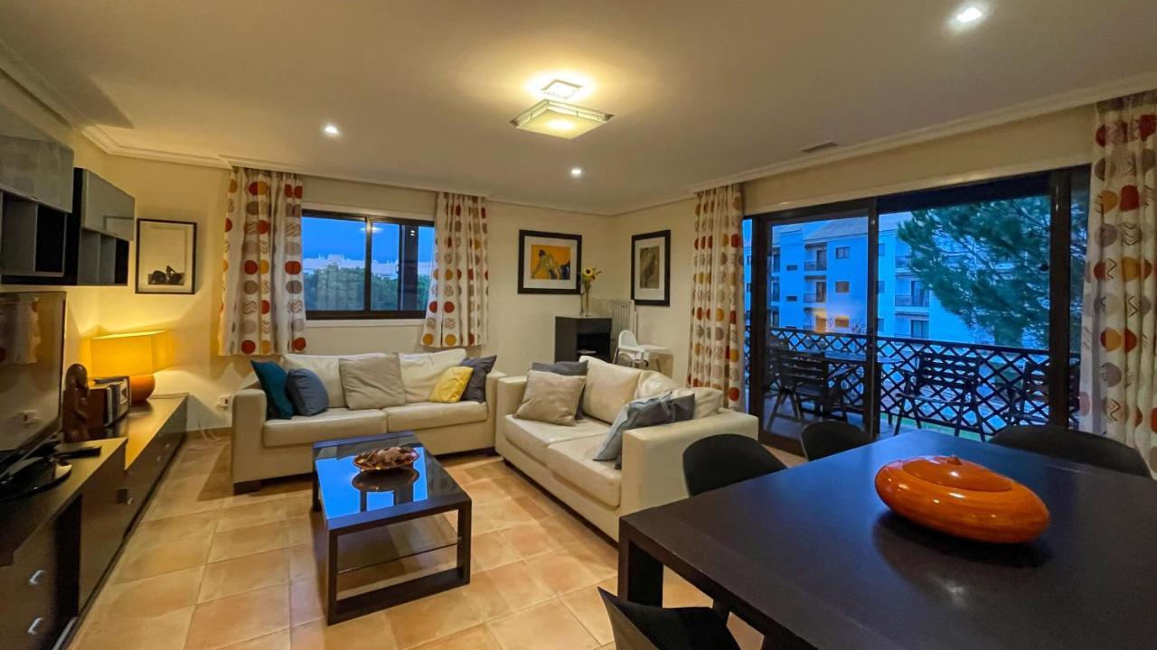 Apartment T2 Falesia Albufeira