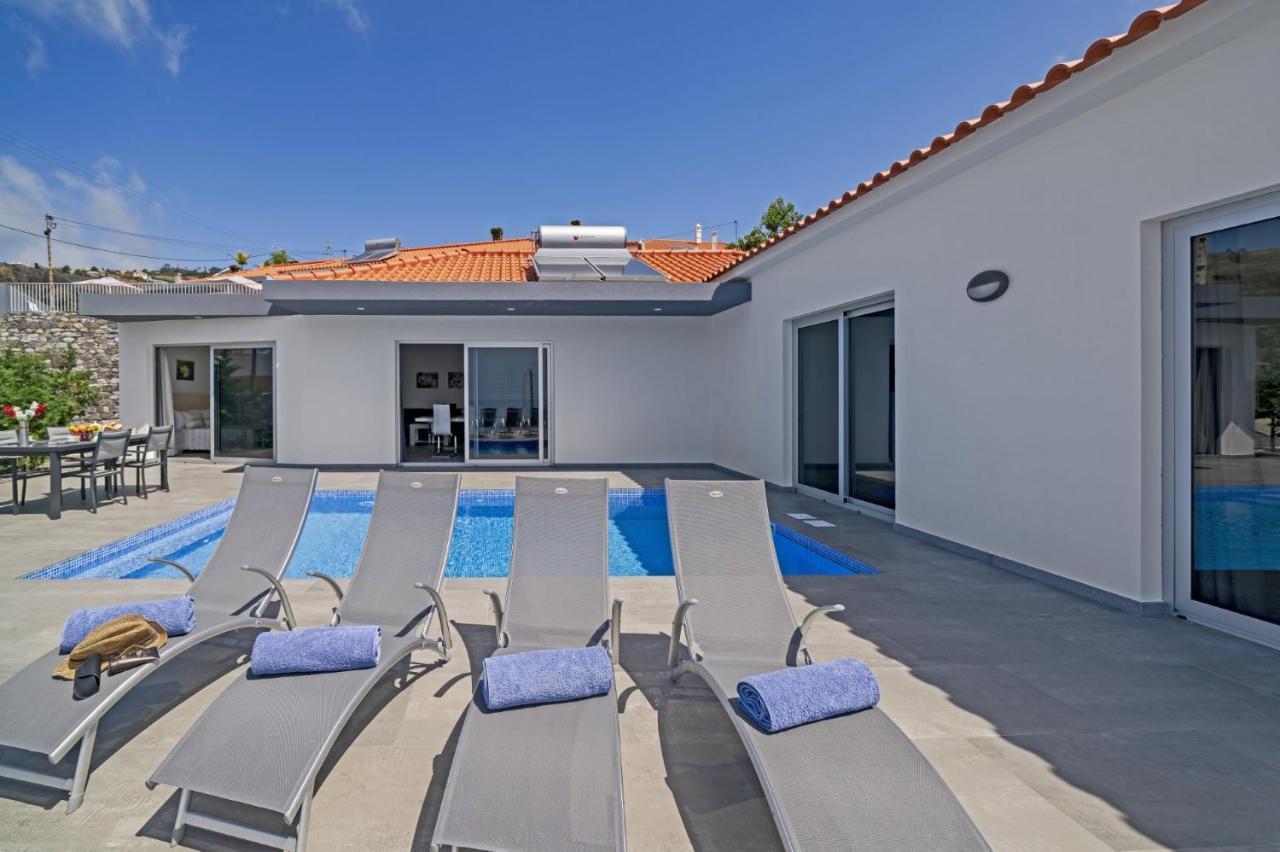 Villa Calhetascape By *