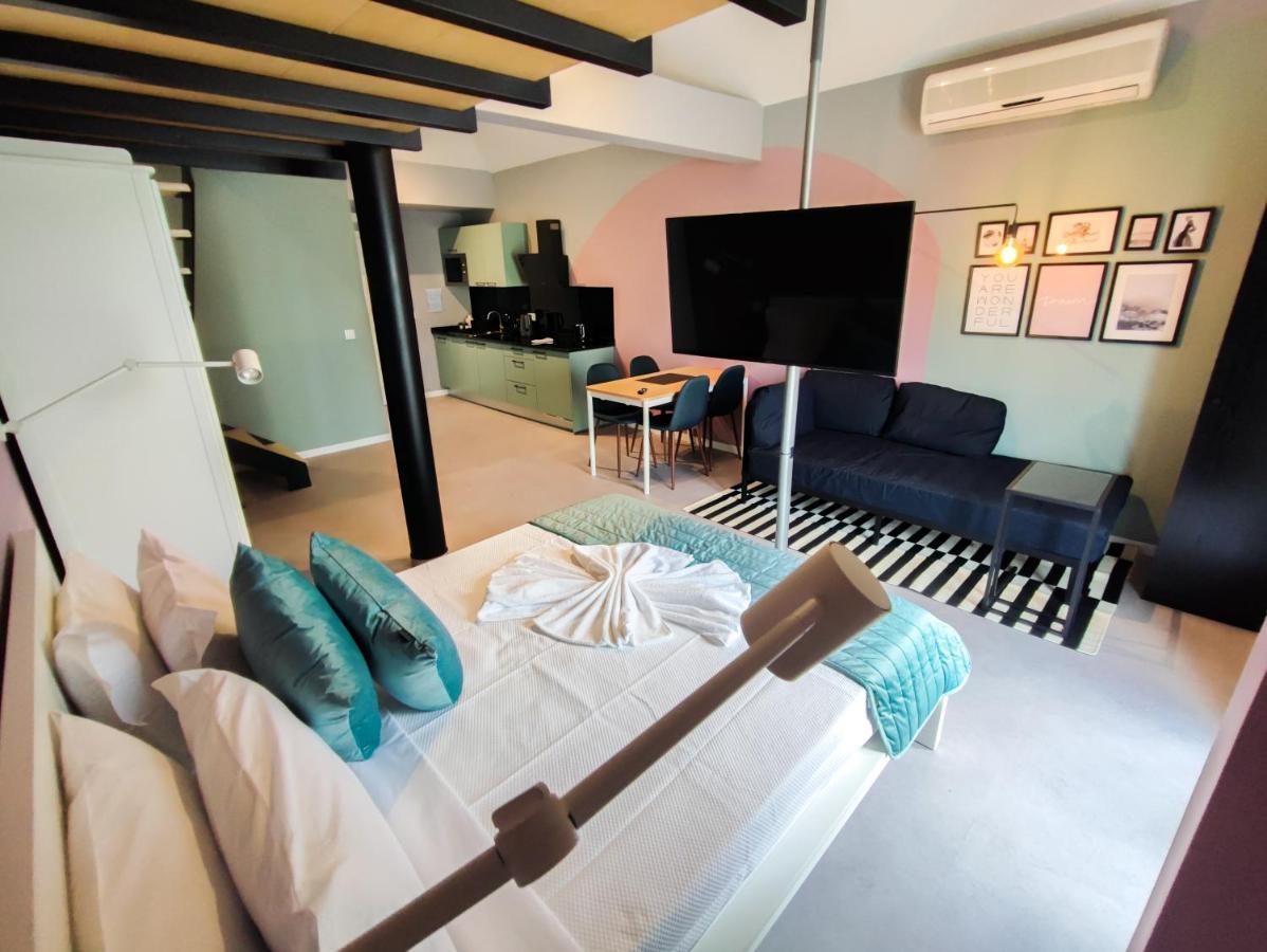 Appartement Social - Happiness