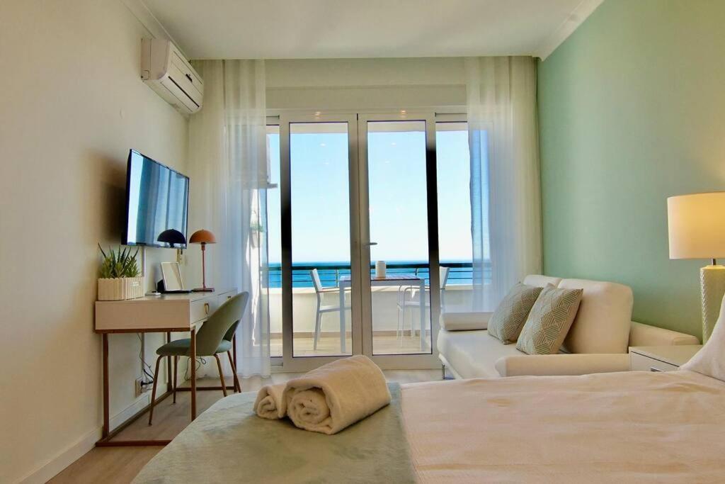 Sea Lovers - Sea Front - Apartment *