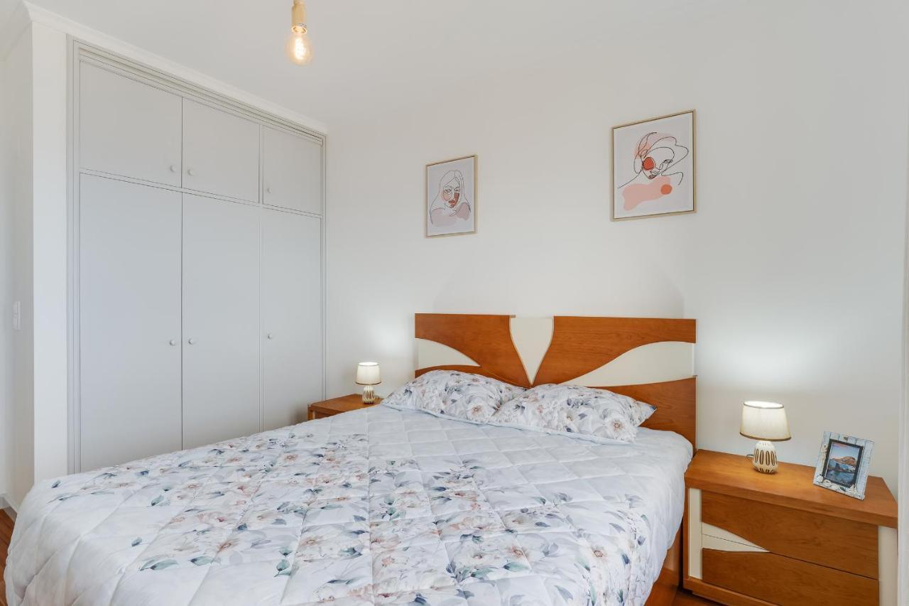 Santa Cruz With Sea View By Hr Madeira Apartment