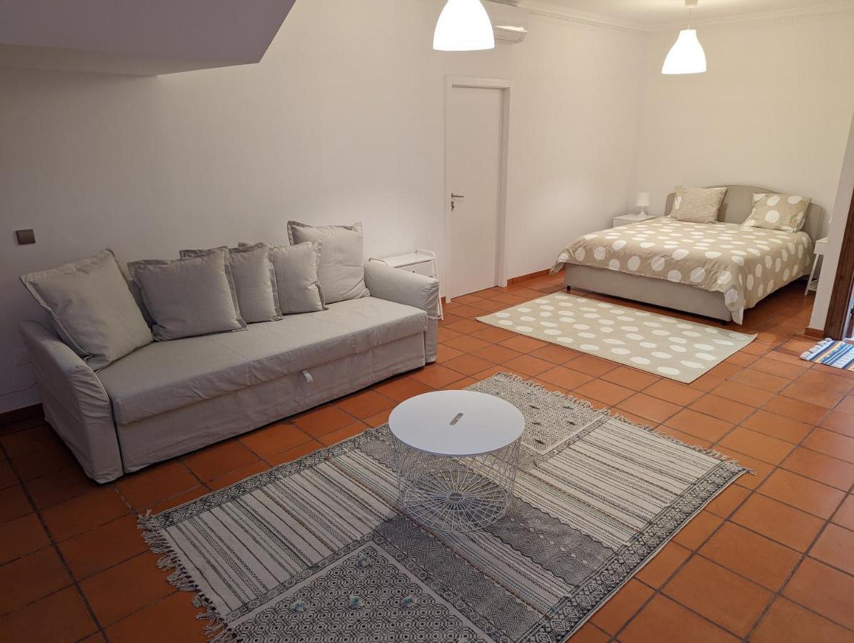Casa Roc Madeira - 5 Bedrooms - Ocean And Views - Private Heated Pool Pousada