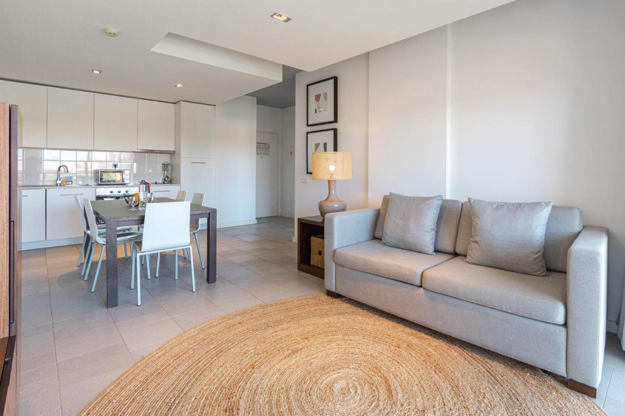 Pelican 4*