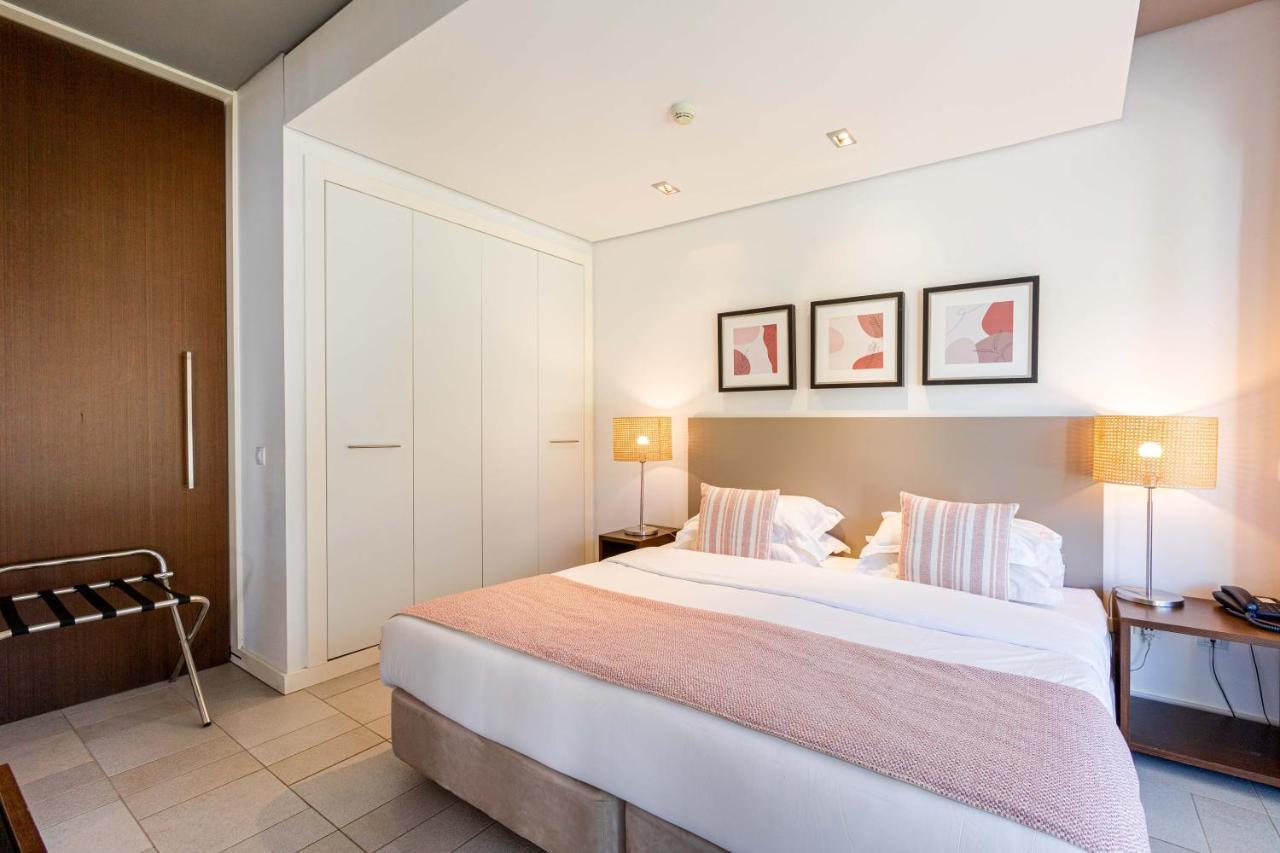 Aparthotel Pelican 4*