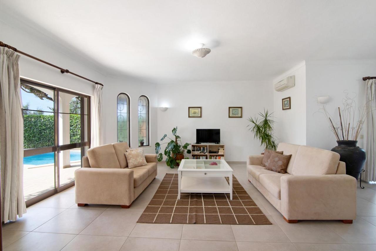 Casa Da Oliveira Loule
