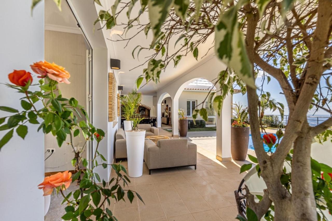 Luxury With Private Heated Pool, Garden And Views Of The Sea And Mountains. * Arco da Calheta (Madeira)