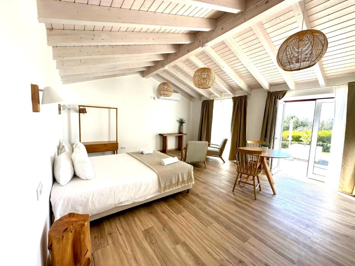 Bed & Breakfast Pure Flor De Esteva 3*
