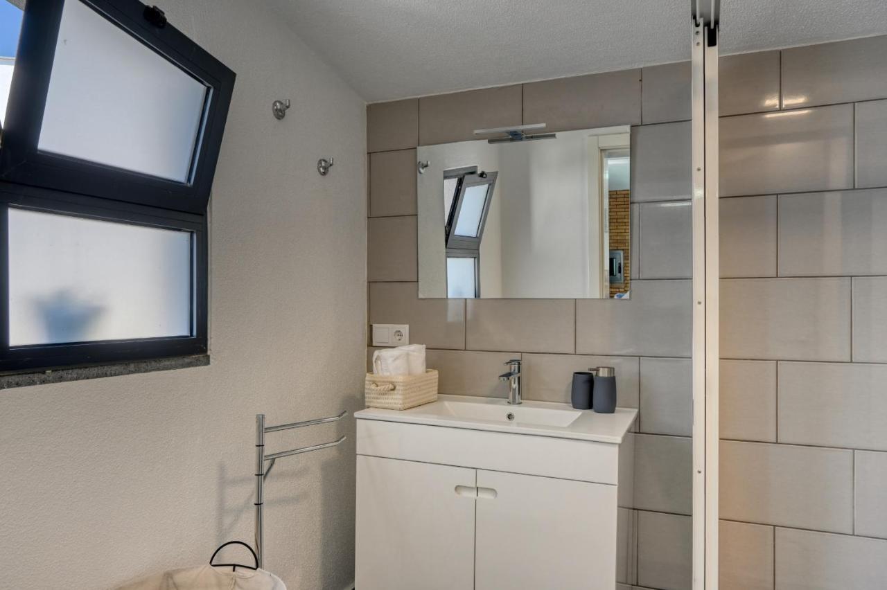 92, A In Madeira Apartment