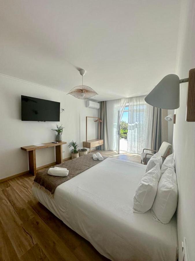 Pure Flor De Esteva Bed & Breakfast Vila do Bispo