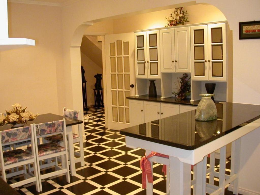 Hostel Moradia Familiar Novavista - T3 *