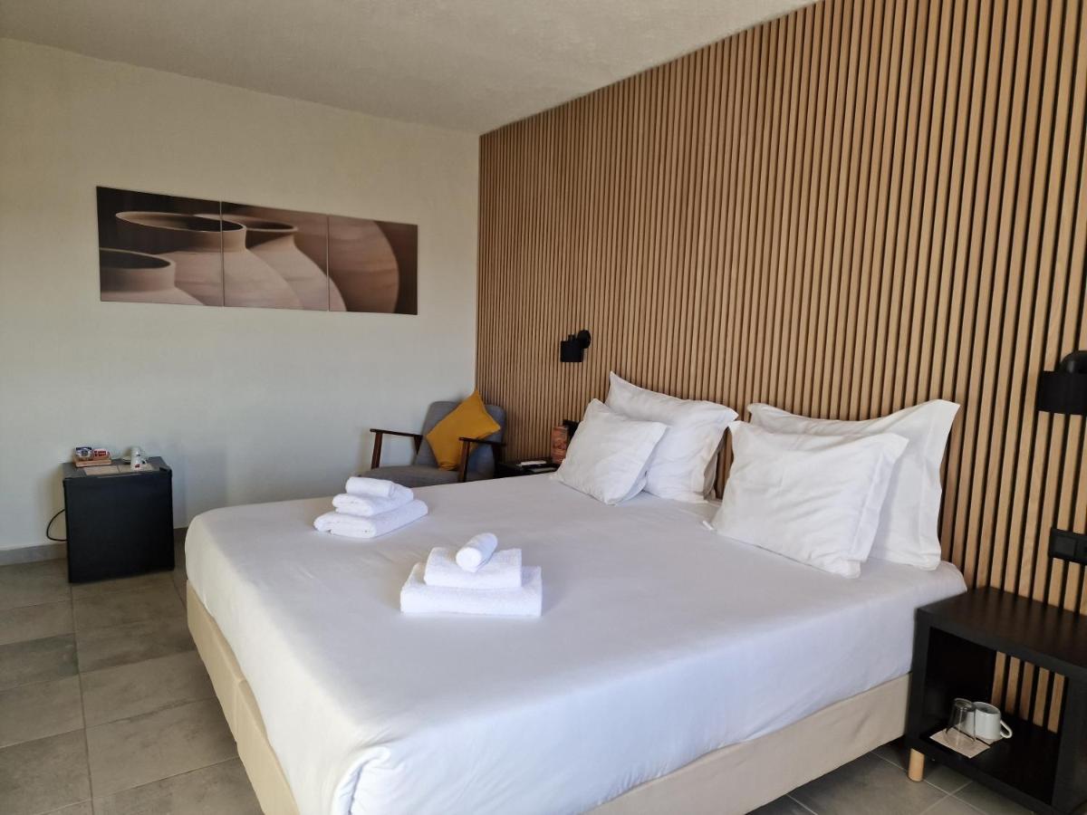 Casa Do Alto Bed & Breakfast