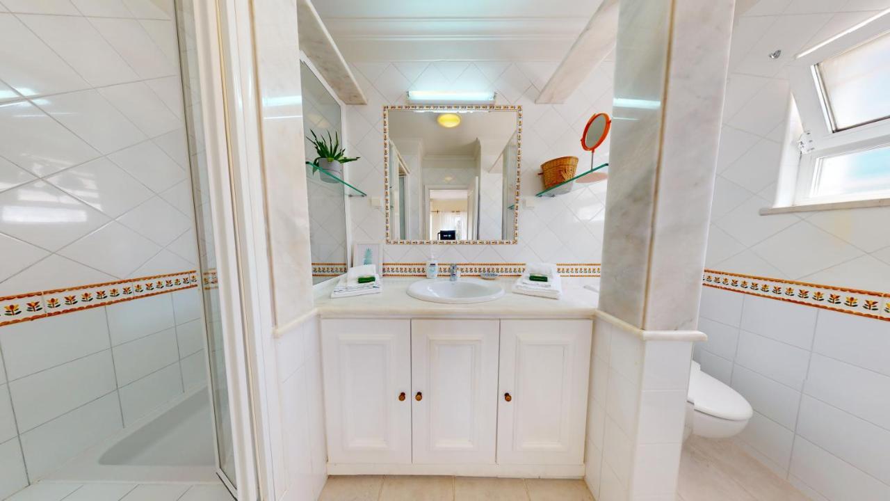 Sunset,sleeps 9,heatable Pool,walk To Marina *