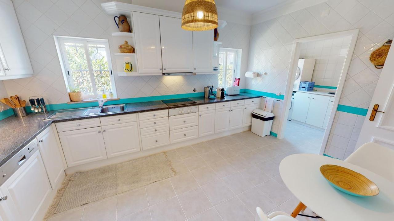 Sunset,sleeps 9,heatable Pool,walk To Marina Villa *