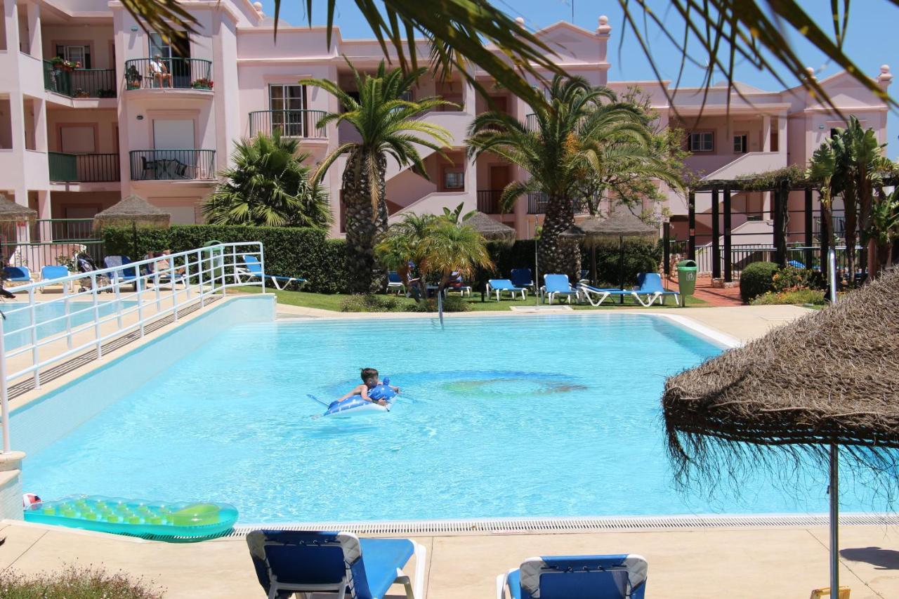Casas - St 116, 2bed/2bath, Air Con, Shared Pool, Sea View * Luz